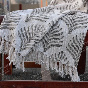 Handwoven Cotton Throw Blanket, Boho Leaf Pattern Blanket, Neutral Beige Woven Throw, Farmhouse Couch Blanket, Soft Lightweight Bed Throw