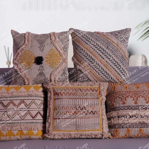 Exquisite 5 Piece Handwoven Kilim Pillow Set Christmas-inspired Embroidery, Vintage Comfort, Decorative Cushion Cover, Cotton Throw Pillow