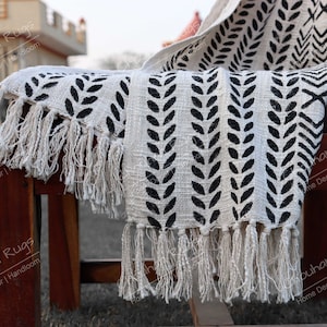 Artisanal Handloomed Blanket – Ethically Made Cotton Throw for a Boho Chic Vibe in any Room of Your Choice