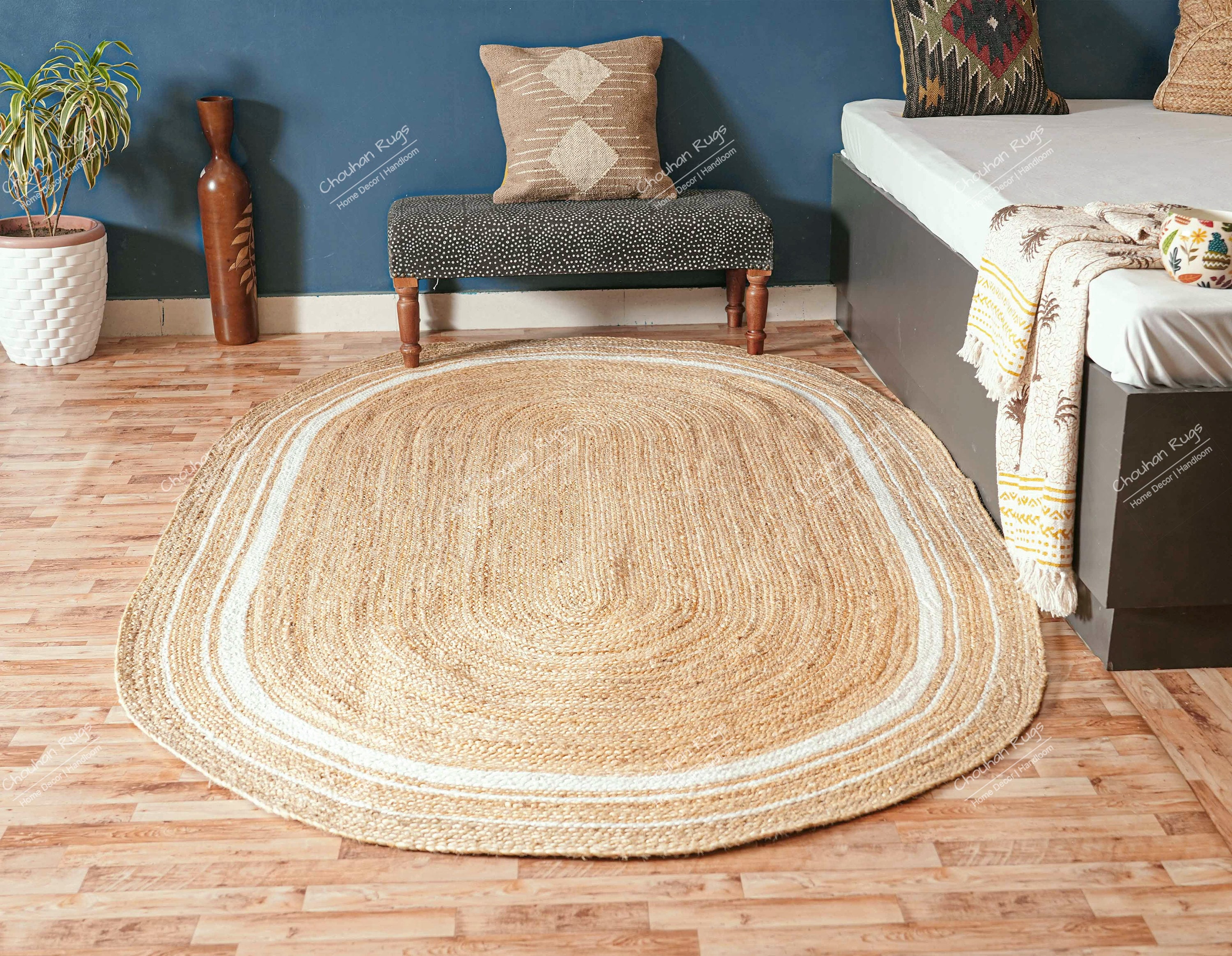 Traditional Indian Handmade Braided Natural Oval Jute Rug With
