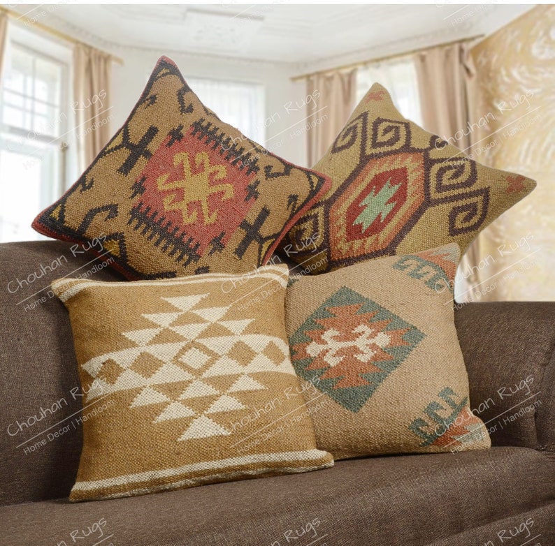 Lot de 4 oreillers en kilim vintage en jute, décoration d'intérieur, oreiller turc tissé à la main, oreiller marocain, coussin décoratif, housse de coussin en kilim, oreiller en jute image 5