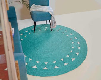 Natural Braided Jute Rug - Round Terracotta Boho Area Rug - Eco-Friendly Handwoven Scalloped Carpet - Sustainable Rustic Home Decor