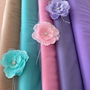 Tulle/Mesh couleurs PASTEL Tissu fin par mètre 54" de large pour faire des accessoires pour cheveux Chaises de mariage Tutus artisanat écharpe de fille de fleur
