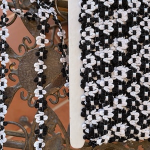 Schwarz/weiße Kordelleiste mit Blumenmuster 1,5 cm breit für Nähen, Basteln, Puppenbekleidung, lila/weiße Zierkordel und schwarz/weißes Blumenmuster