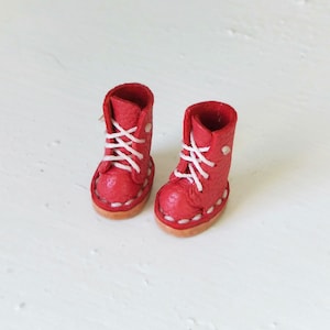 Petite Blythe Boots With Laces