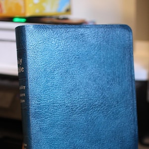 1984 Possibility Thinkers Holy Bible - The New King James Version - Thomas Nelson Publishers