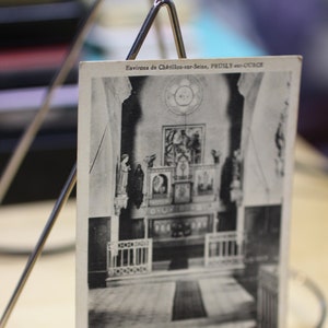 Alter antico in una chiesa cattolica a Châtillon-sur-Seine, Francia Cartolina - Inutilizzato