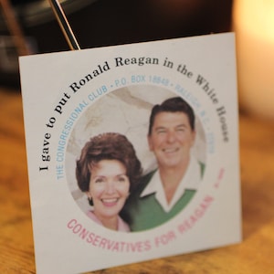 1980s Conservatives For Ronald Reagan Campaign Contribution Sticker - Unused - The Congressional Club, Raleigh N.C. - Ronald & Nancy Reagan