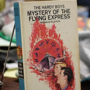 1970 The Hardy Boys #20 Mystery of the Flying Express by Franklin W. Dixon