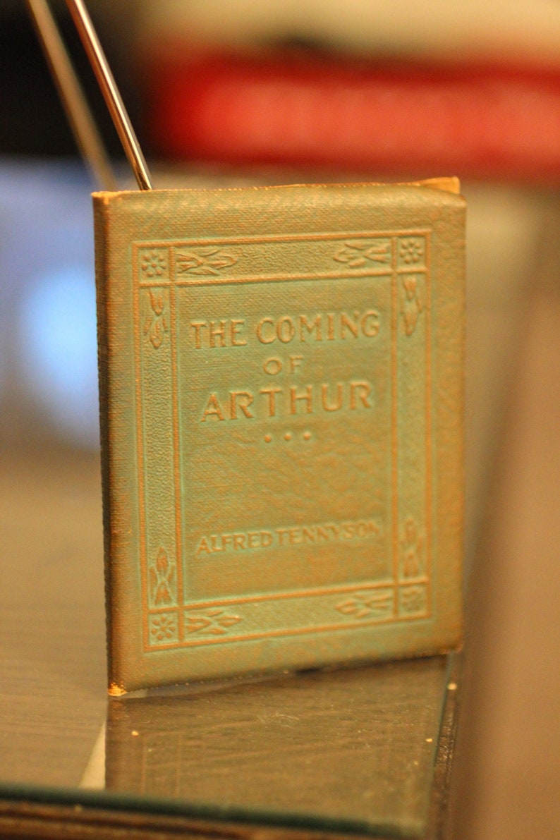 1920s the Coming of Arthur by Alfred Tennyson Little Leather Library Etsy