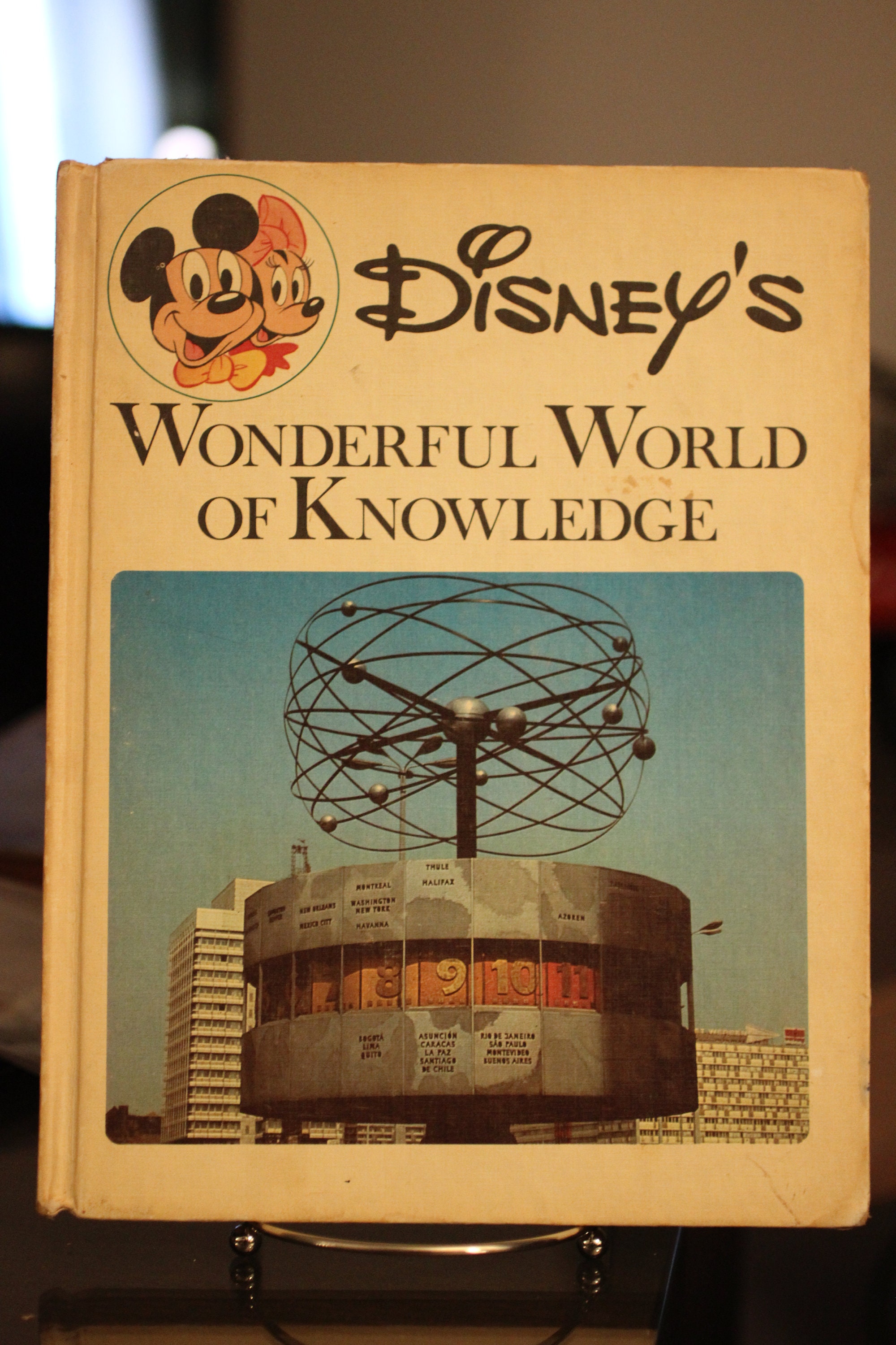 Vintage 1973 Disney's Wonderful World of Knowledge Book Volume