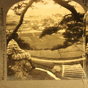 Cartão de visualização estereoscópio antigo Scenic Kiriu, Japão Keystone View Company - Fotografia de paisagem vintage imagem 3