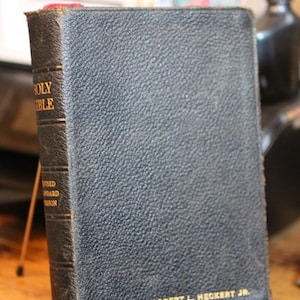 1952 The Holy Bible - Revised Standard Version - Thomas Nelson & Sons