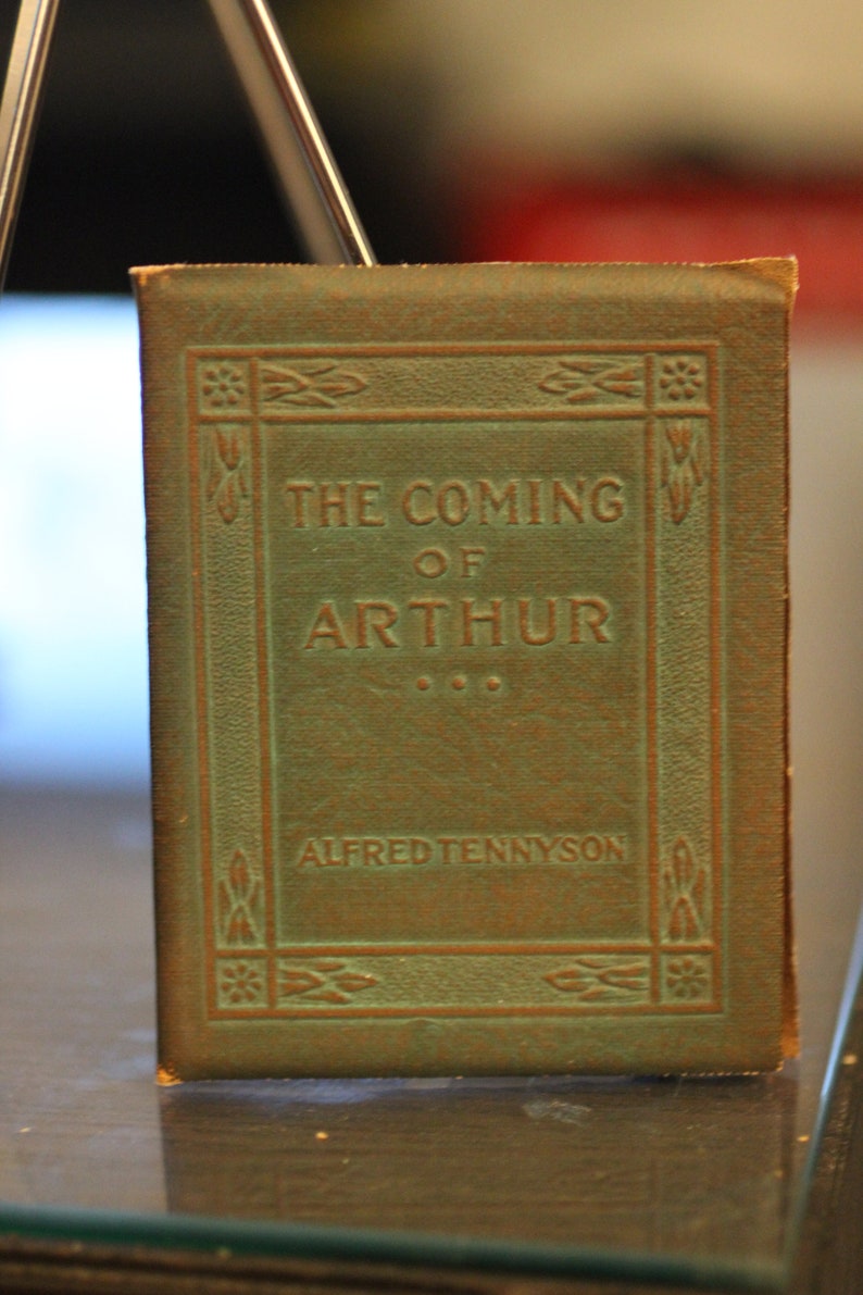 1920s the Coming of Arthur by Alfred Tennyson Little Leather Etsy