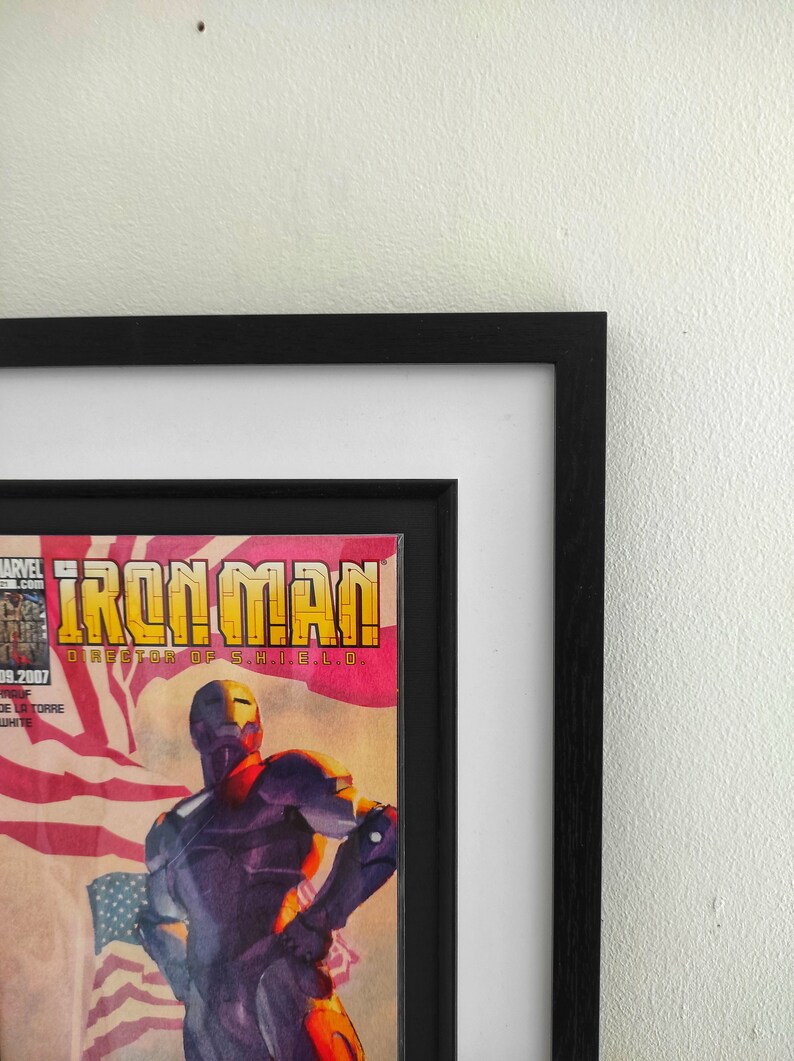 Iron Man Framed Comic Book Iron Man: Director of S.H.I.E.L.D. 2007 21 Superhero Wall Art image 3