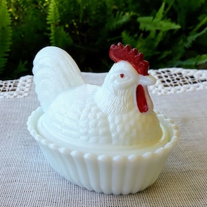 Rooster on Basket  White Milk Glass Westmoreland Vintage 1950s Red Comb Country Farmhouse Kitchen Decor