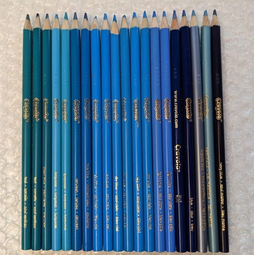 20 Crayola Blue Colored Pencil Crayons Mixed Shades Set Full Etsy