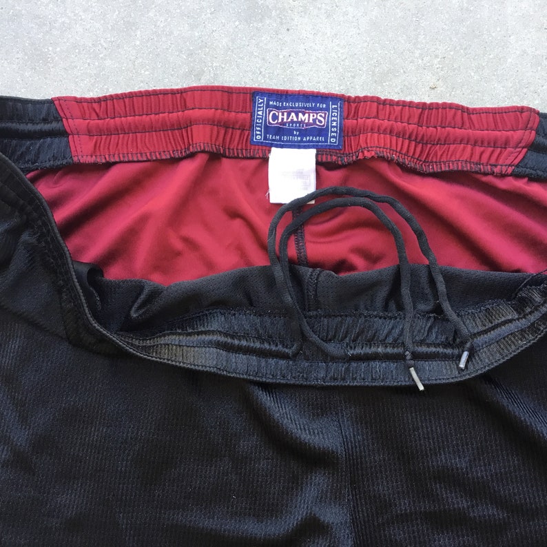 Men\u2019s Champs by Team Edition Apparel Athletic Washington State University shorts in great shape Free Shipping