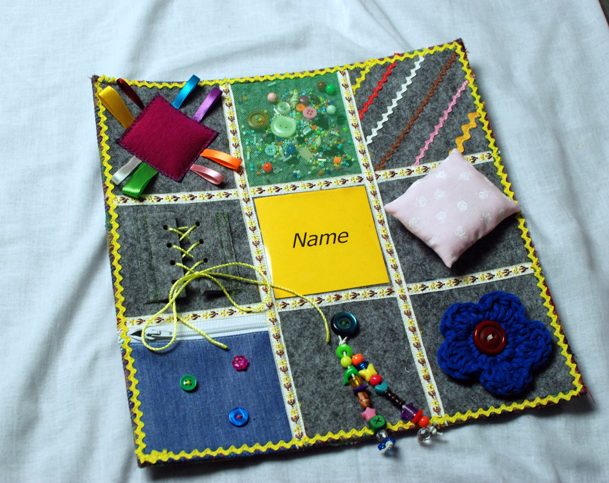 Activity Quilt Blanket for Dementia, Alzheimers Fidget Blanket