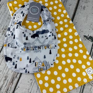 Baby Boy Bib Burp Cloth Set / Baby Bib Burp Cloth Adventure Mountains / Baby Shower Gift Set