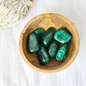 Malachite Tumble Stone