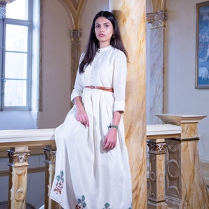 White Maxidress with Block Printed Flowers
