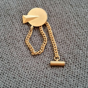 Vintage Art Deco Brass Brooch: Mid-Century Modernist Pin