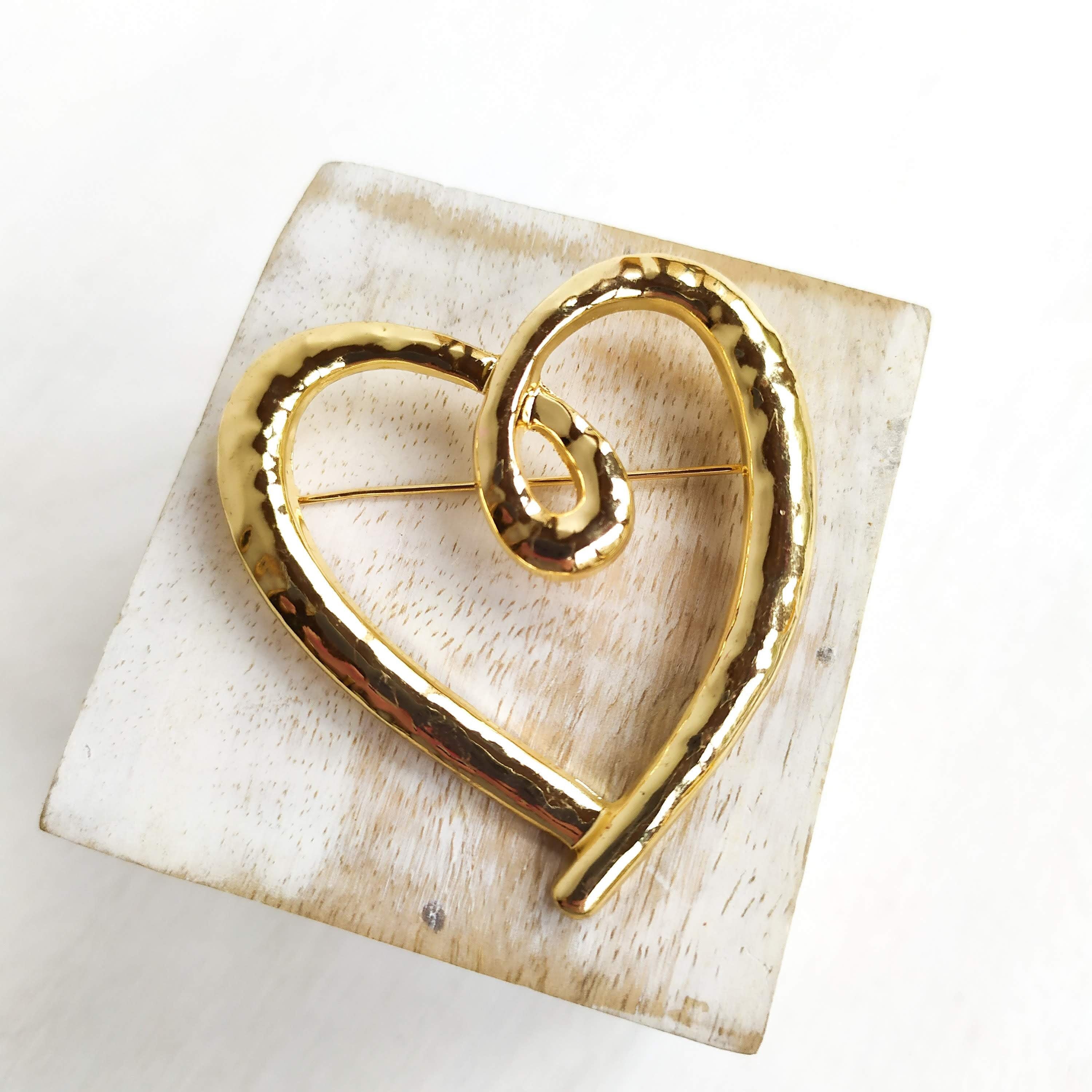 Vintage gold heart brooch Etsy