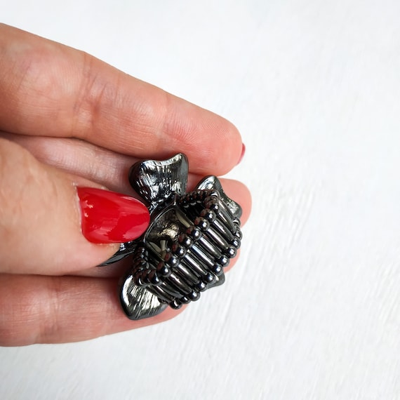 Vintage Black Flower Statement Ring: Gothic Cryst… - image 2