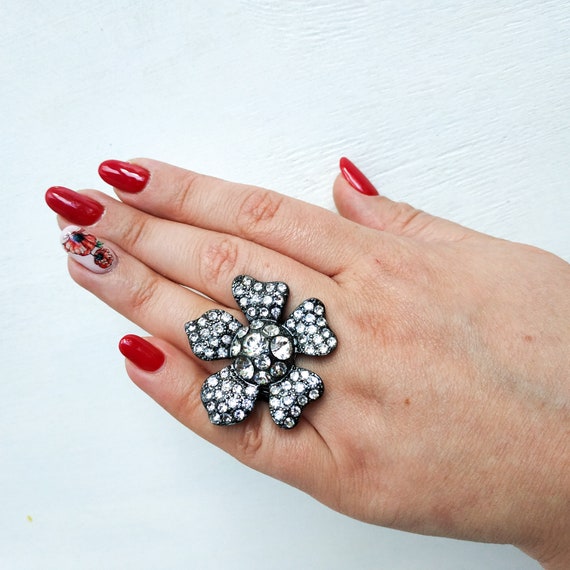 Vintage Black Flower Statement Ring: Gothic Cryst… - image 4