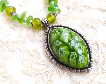 Vintage murano Glass Necklace. Chunky heart necklace.  Green Lampwork pendant