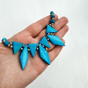 Turquoise bone necklace. Vintage 1970s Chunky choker, tribal blue necklace