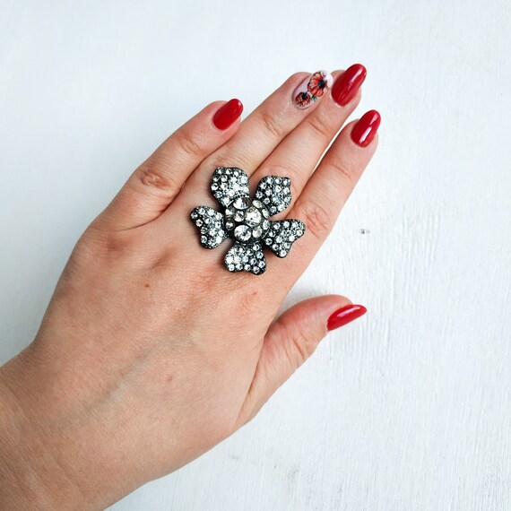 Vintage Black Flower Statement Ring: Gothic Cryst… - image 9