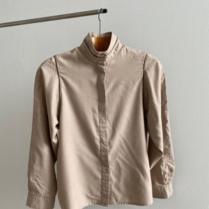 Vintage beige minimalist blouse for women size L