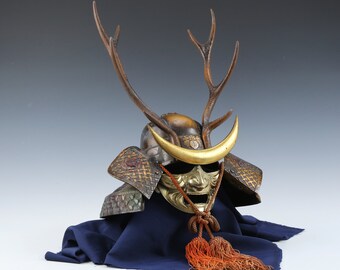 Vintage Samurai Kabuto Helmet - Yamanaka Shikanosuke Masked