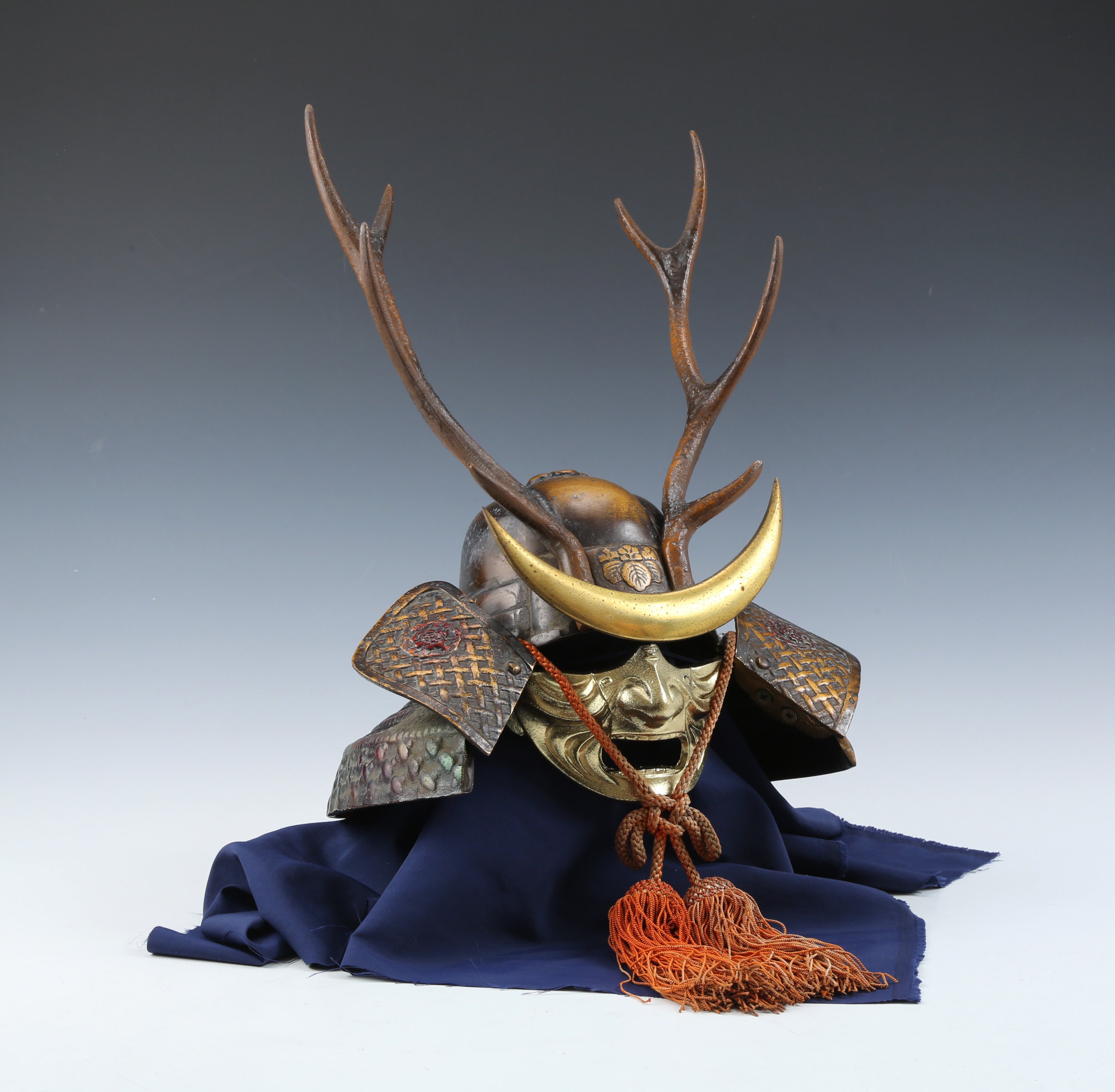 Vintage Samurai Kabuto Helmet - Yamanaka Shikanosuke Masked