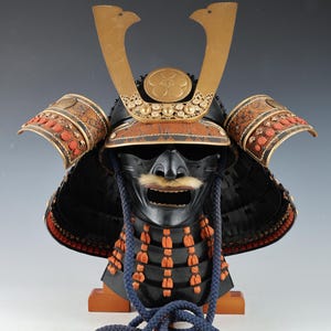 Japanese Samurai Wearable Kabuto Helmet with a Mask -Marutake Kohnin Product-