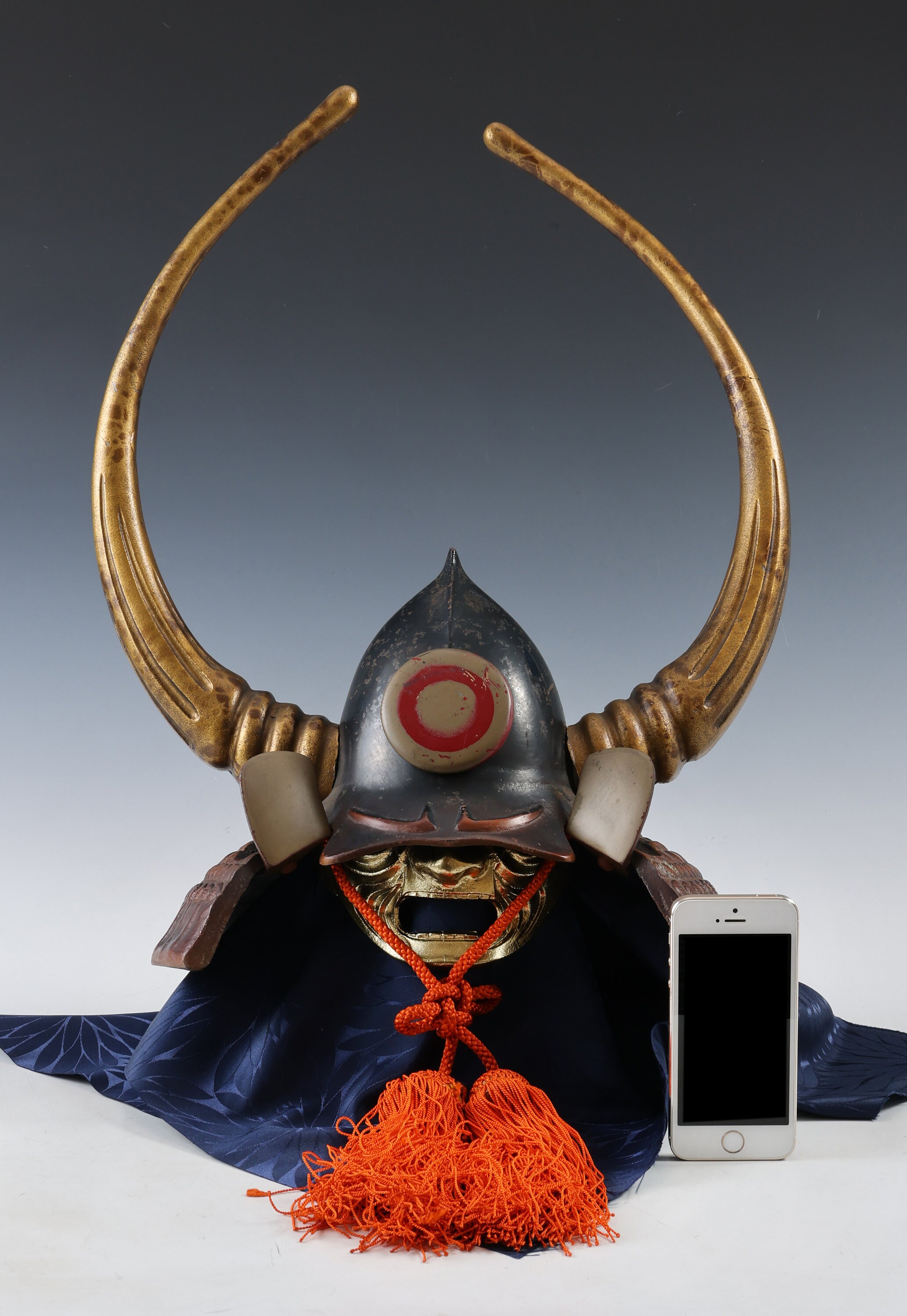 Old Vintage Japanese Samurai Helmet -kuroda Nagamasa- With a Mask