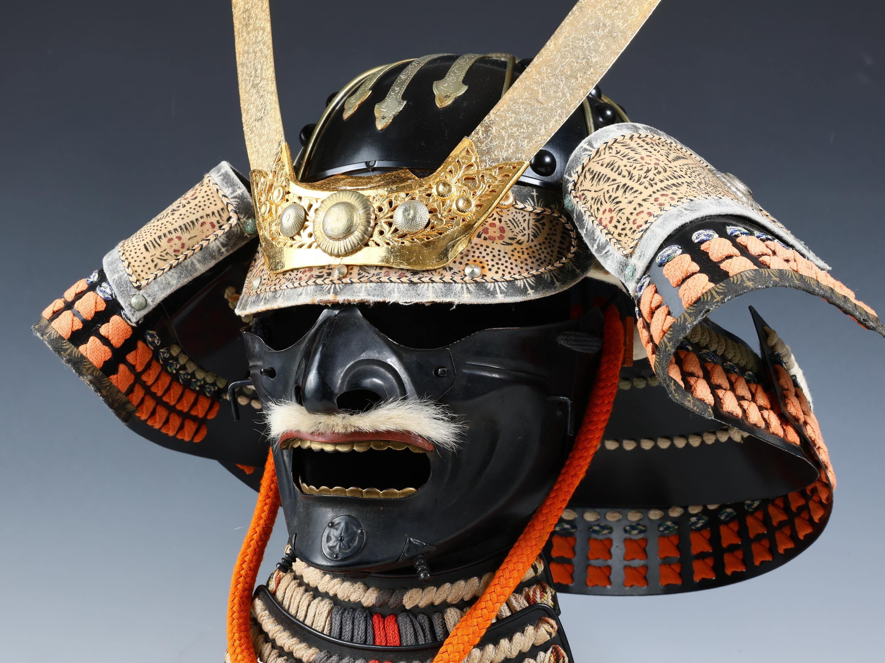 Japanese Old Vintage Samurai Wearable Kabuto Helmet With a Mask