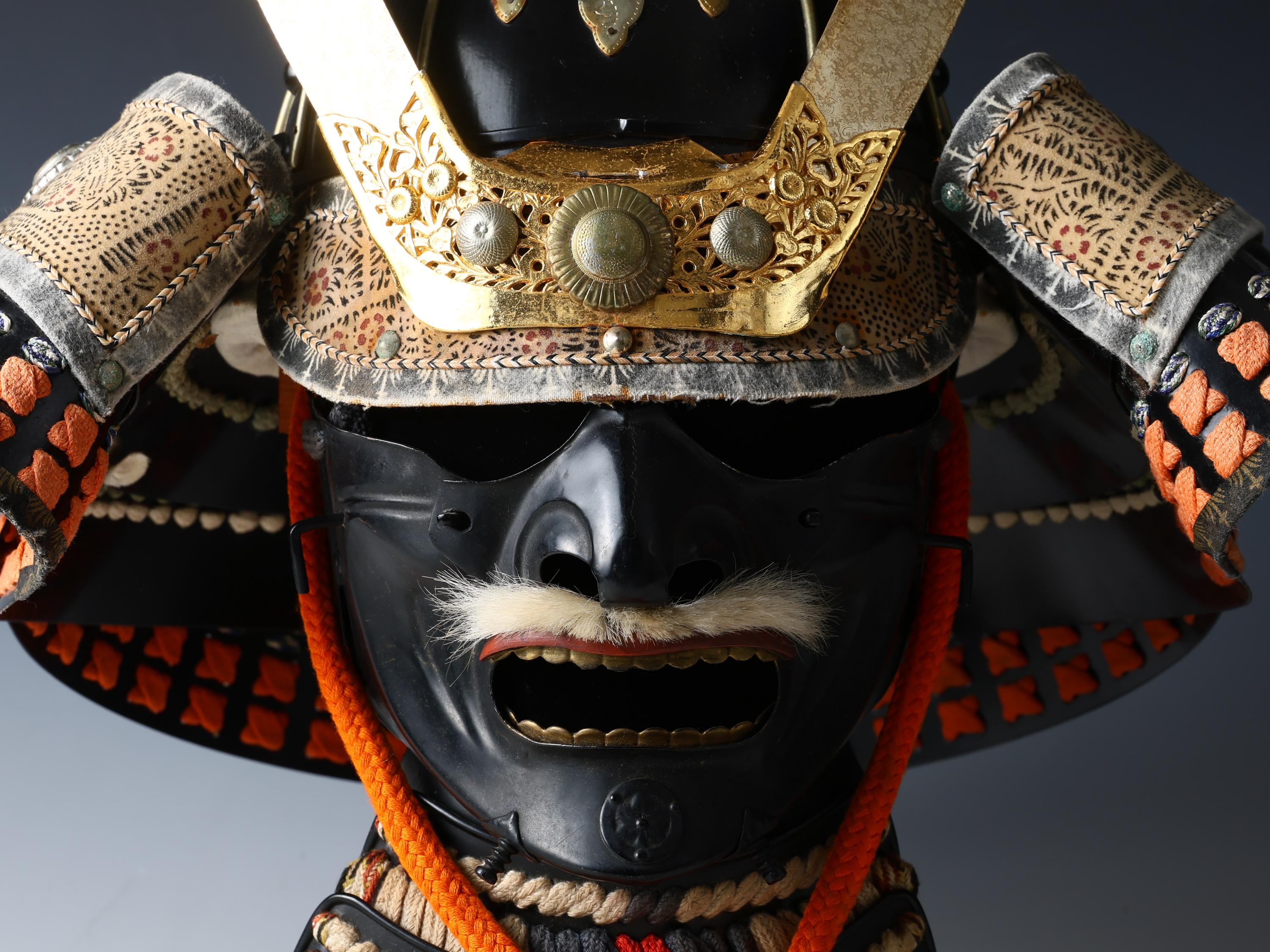 Japanese Old Vintage Samurai Wearable Kabuto Helmet With a Mask