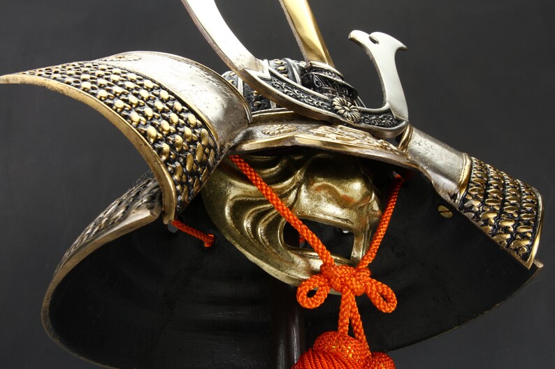 Casco Samurai Japonés Kusunoki Masashige Kabuto tamaño medio Etsy