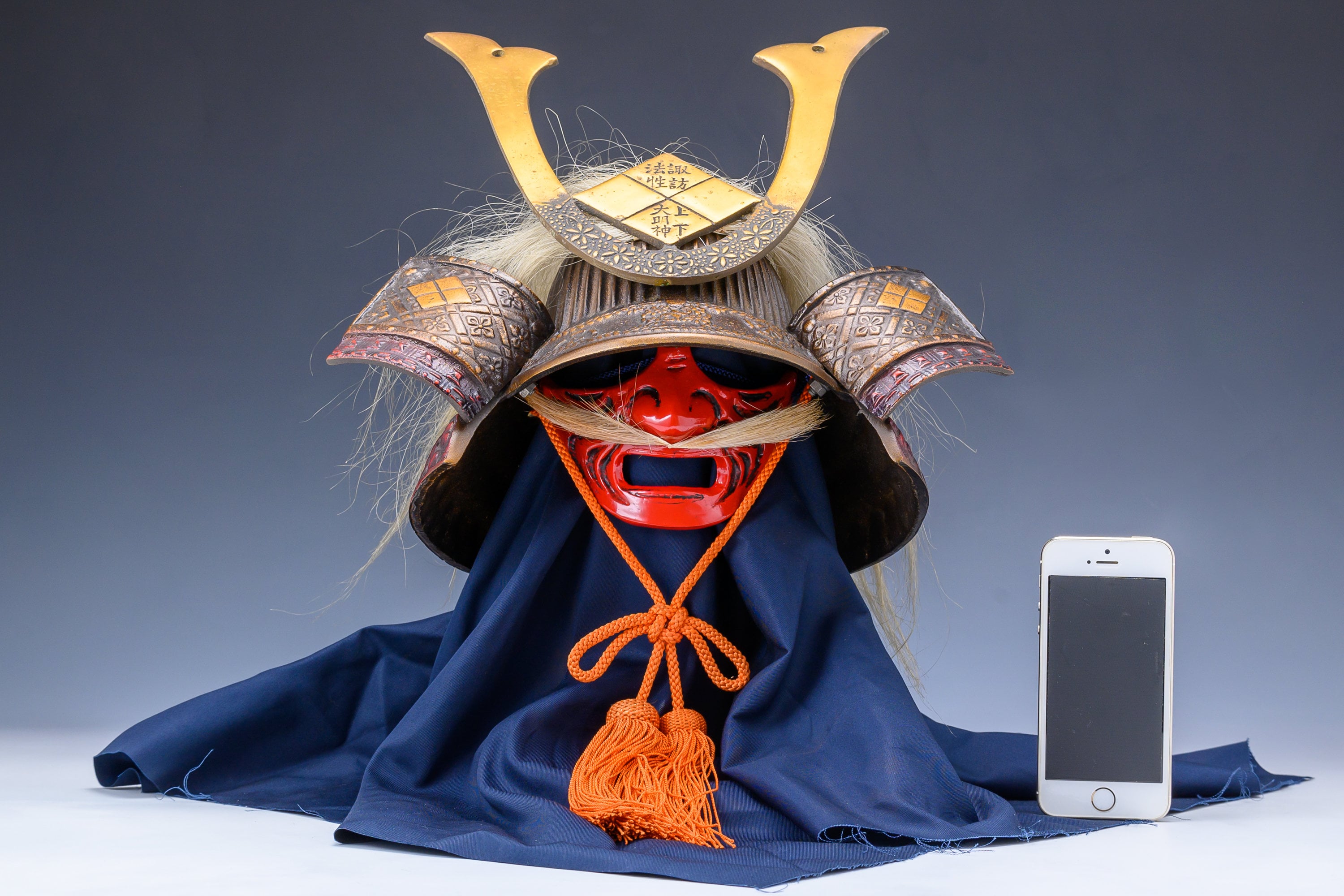 Showa Japanese Samurai Middle Size Helmet -Takeda Shingen Kabuto- Rare!, image size:3000x2000