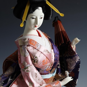 Old Vintage Japanese GEISHA Doll -Traditional Umbrella Style- Yoshitoku Rare Doll