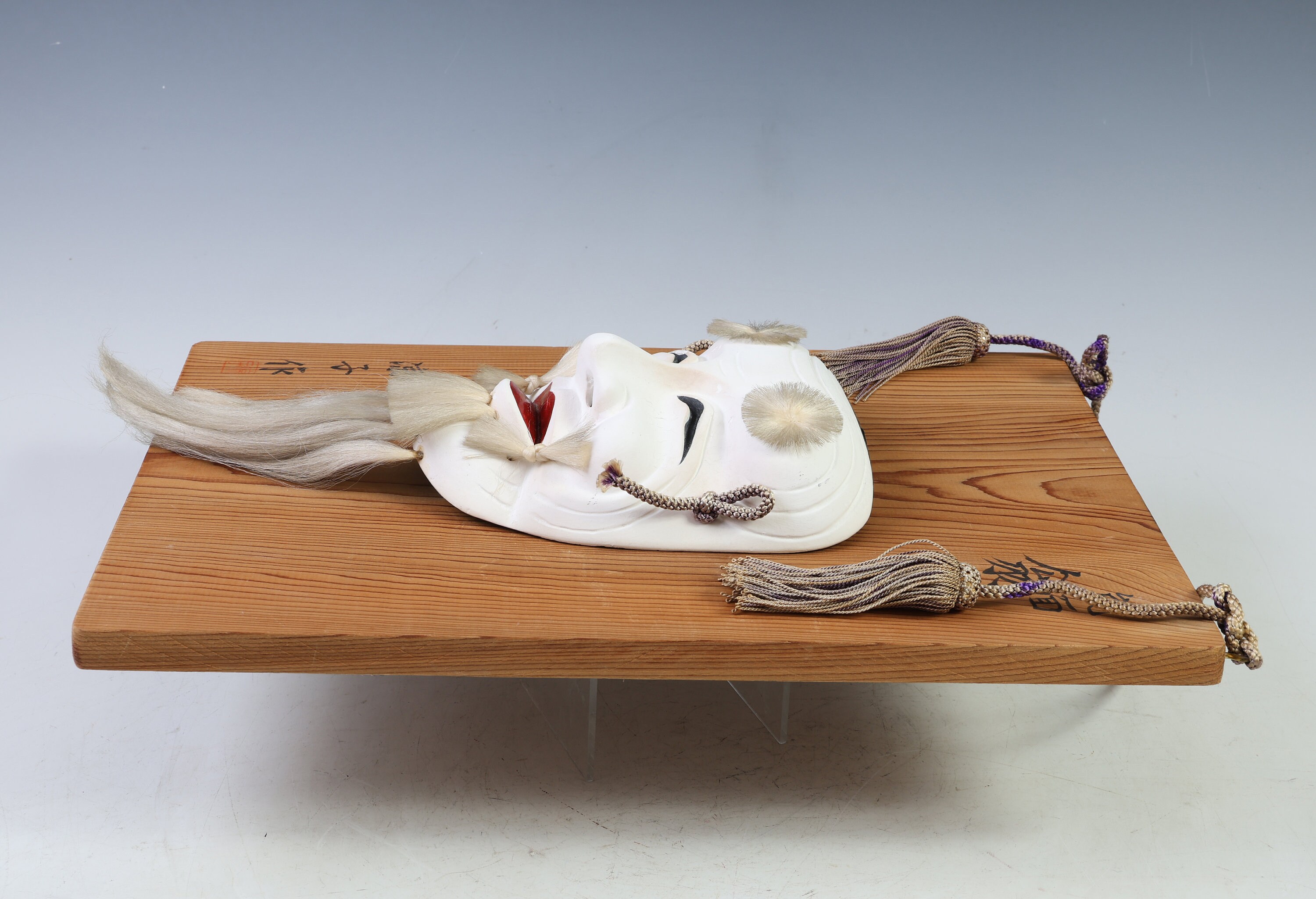Wooden Noh Mask　木製能面 Wooden Noh Mask 木製能面