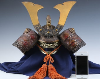 Samurai Helmet -genji Tametomo Zuisho Kabuto With a Mask Samurai Helmet -genji Tametomo Zuisho Kabuto With a Mask