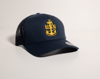 イエローの「NAVY」刺繍入りネイビーブルーメッシュキャップ - Etsy 日本
