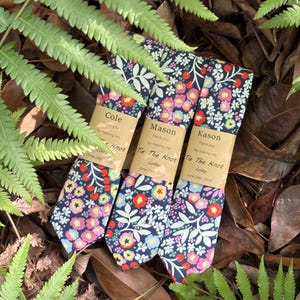Elegant Rose Print Skinny Ties | Floral Groomsmen Gifts | Wedding Bow Ties | Handmade Cotton Neckties