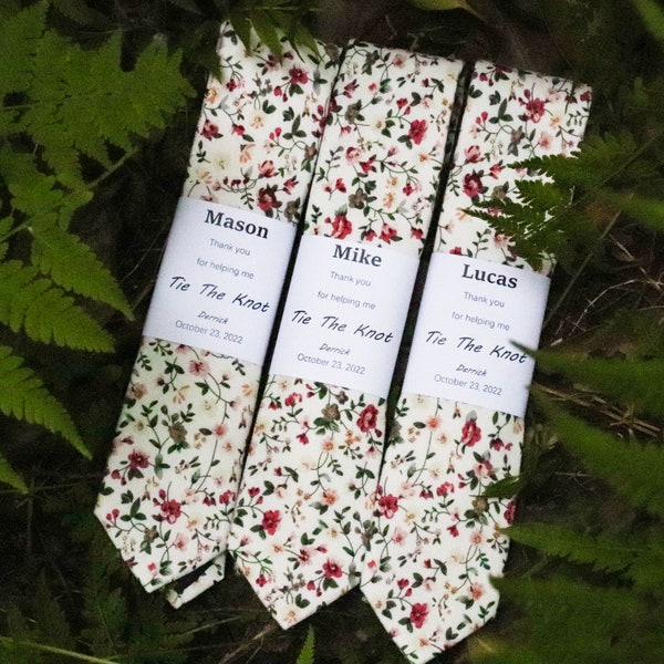 Sage Floral Skinny Tie, Ivory Flower, Groomsmen Gift