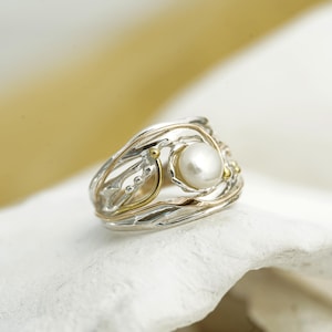 Pearl Ring, Pearl Statement Ring, Sterling Silver Ring, Freshwater Pearl Jewellery, June Birthstone Ring, Handmade Ring, Gemstone Jewelry