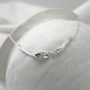 Silver Lily Necklace, Delicate Single Lily Sterling Silver Necklace, Unique Gift, Lily Necklace, Floral Jewellery, Handmade Necklace